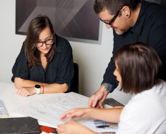 Balarinji studio team members