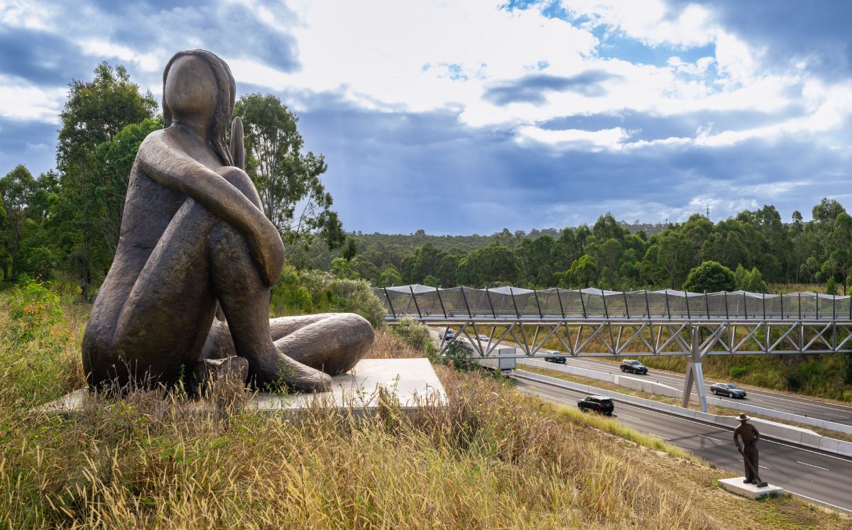 Day time view of the bronze sculpture